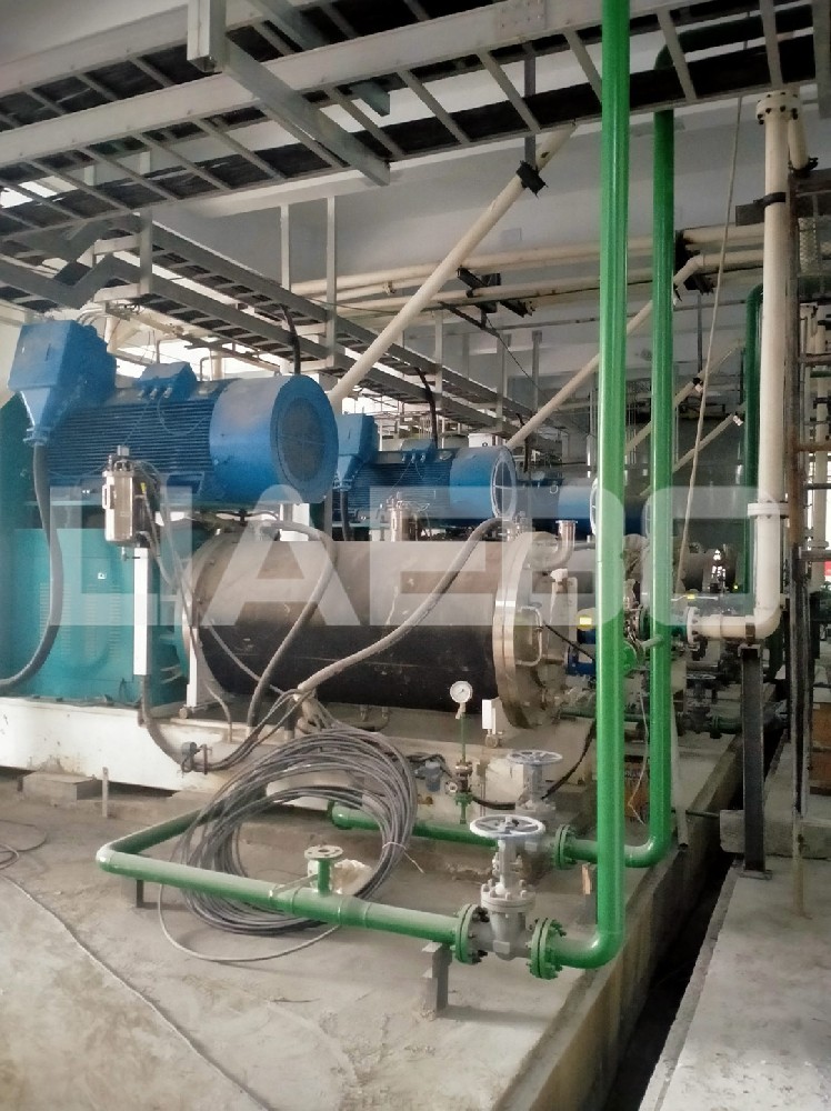 四川某大型鈦白粉企業(yè)1000L臥式砂磨機調(diào)試成功